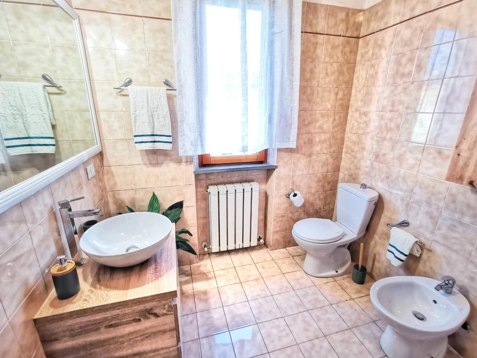 Casa Arya - Independent House - Near The Walls لوكا المظهر الخارجي الصورة
